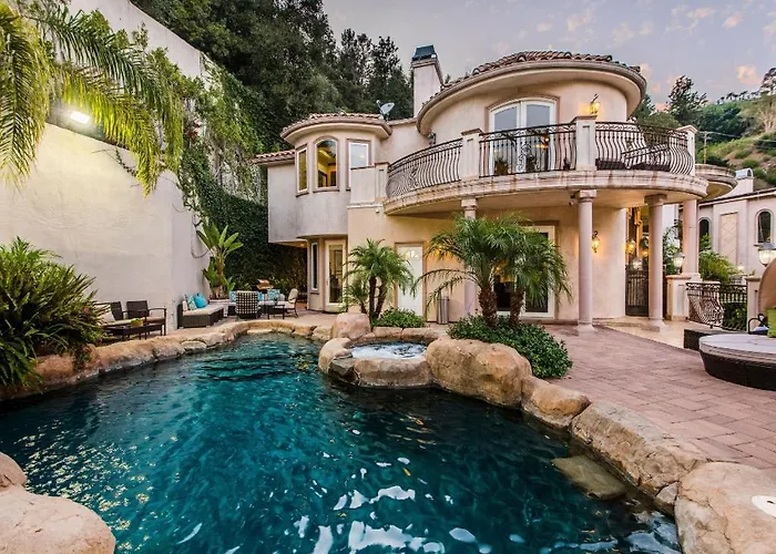 Robmar Mansion